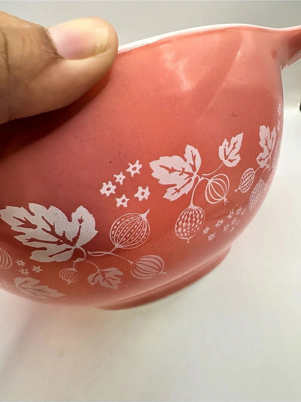 Pyrex Pink Gooseberry Cinderella Mixing Bowl #442 Pink & White- 1.5 Quart